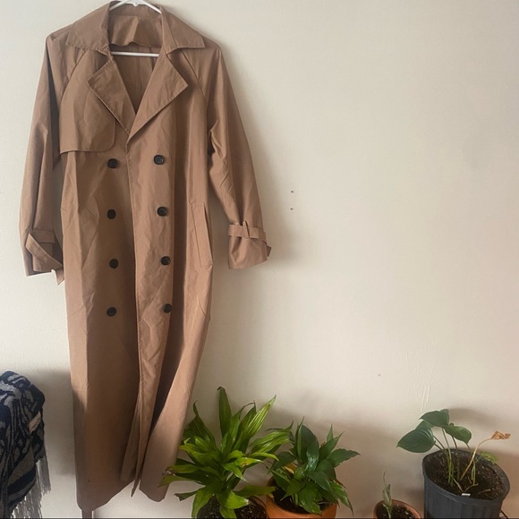 Brand new trench coat - Picture 6 of 11